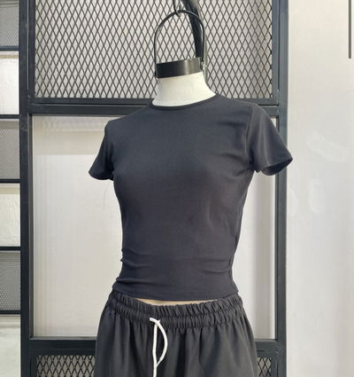 Remera basica morley negra