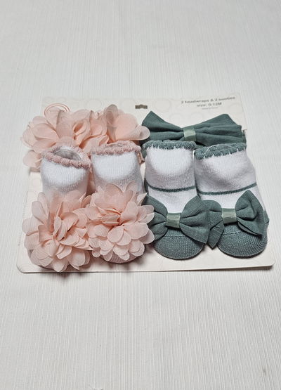 Set 2 vinchas + 2 pares de medias
