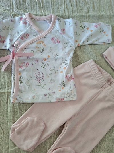 Ajuar Flores Pink