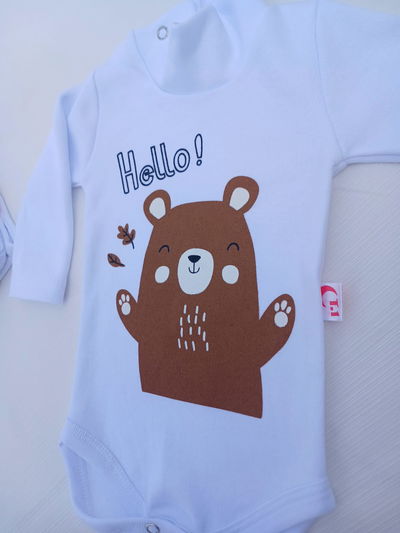 Body media polera Hello!