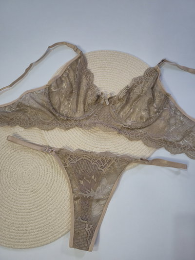 Bralette  con aro.