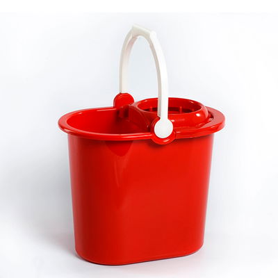 BALDE CON ESCURRIDOR OVAL X 14 L -  MATRIPLASTER