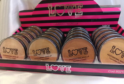 Maquillaje foundation love