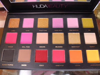 Paleta sombra rose gold huda beauty