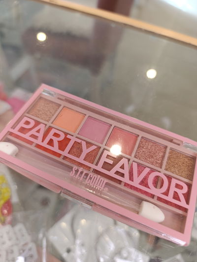 Paleta de sombras party favor