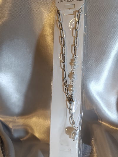 Collar acero quirúrgico con perlas