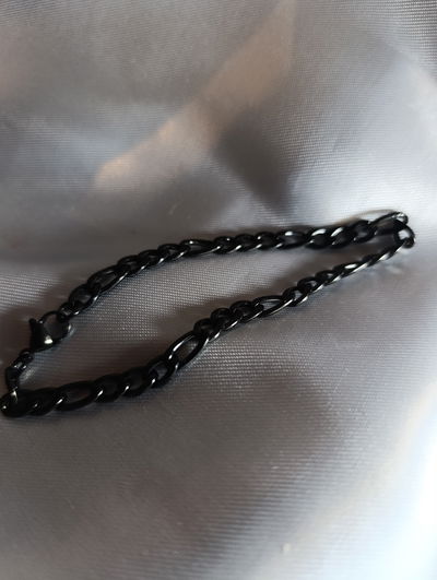 Pulsera acero quirúrgico negra