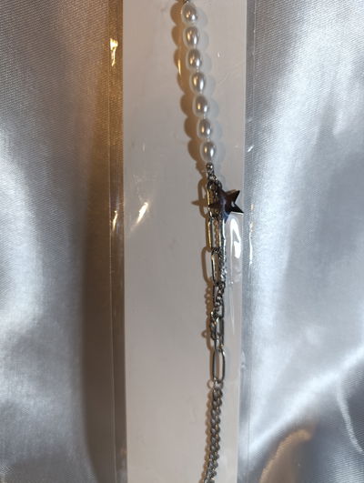 Pulsera acero quirúrgico con perlas y estrella 
