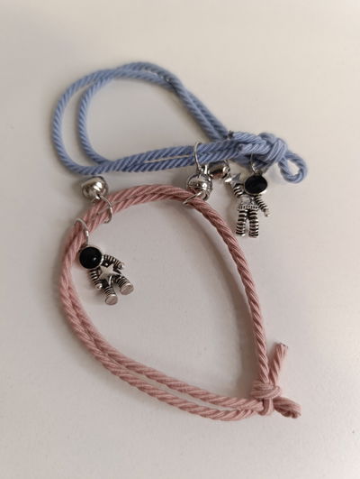 Pulsera para compartir con iman amor/amistad 