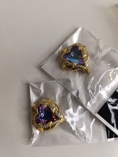 Dije corazón tornasol grande