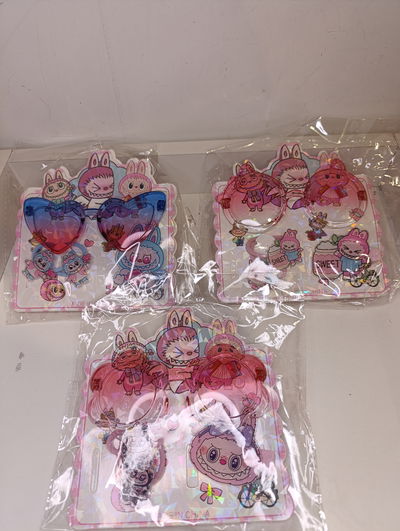 Set labubu anteojos+ broche + colitas 