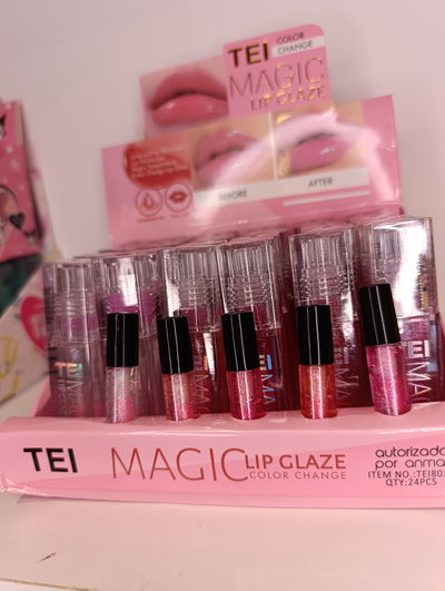 Lip magic glaze tei
