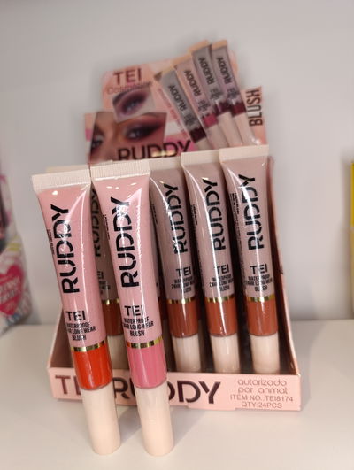 Rubor Blush  Ruddy tei 