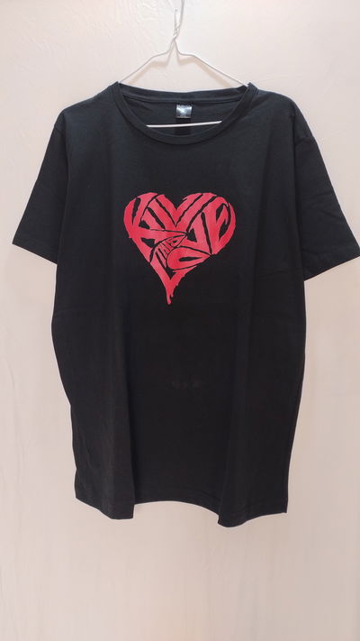 Remera KILL THIS LOVE