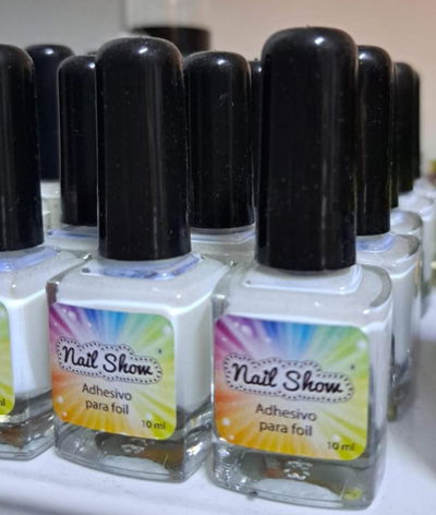 Pega foil Nail show