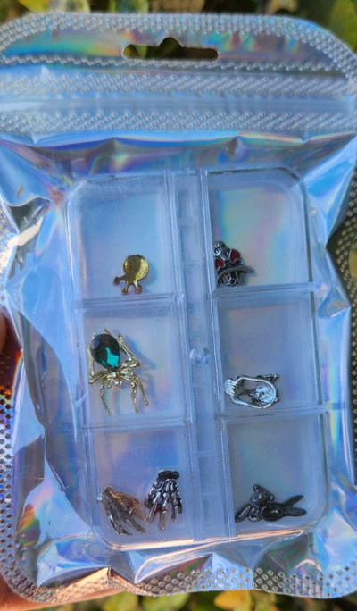 Cajita dijes con motivo