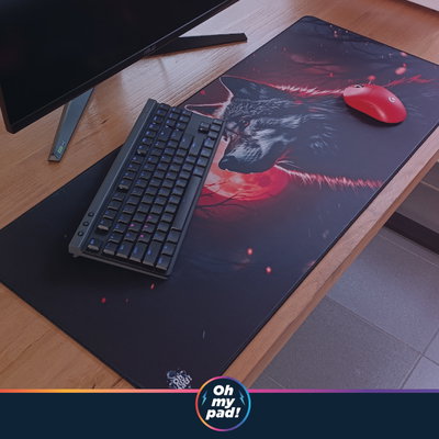 Red Moon Wolf - Mousepad XL 90x40