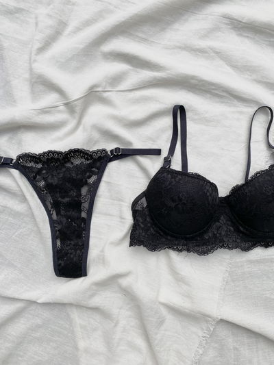 Conjunto Anastacia Negro