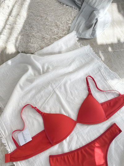 Conjunto Thelma Morley Rojo
