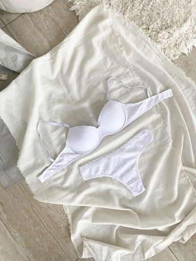 Conjunto Reina Blanco