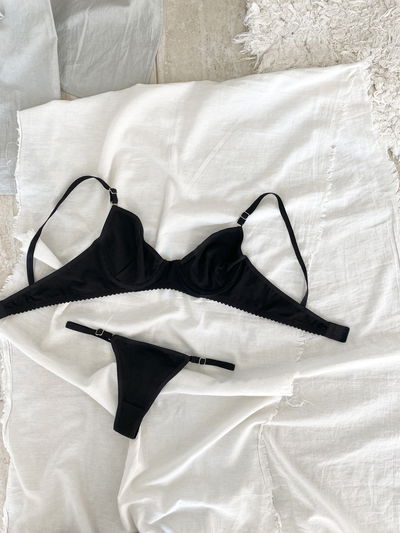 Conjunto Aura Negro