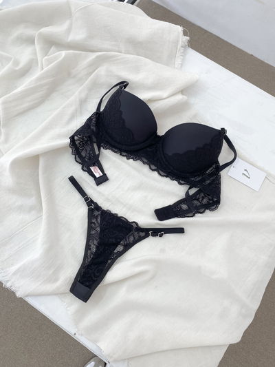 Conjunto Milena Negro