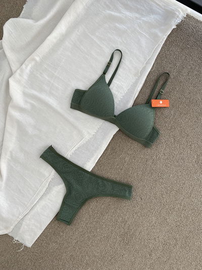 Conjunto Oliva Tasa Soft #2310