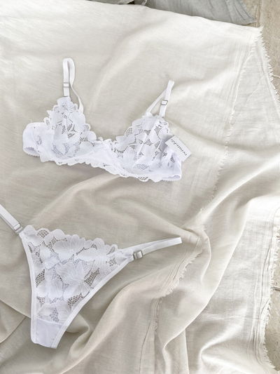 Conjunto Bralette Sin Arco y Less TIENTO Blanco