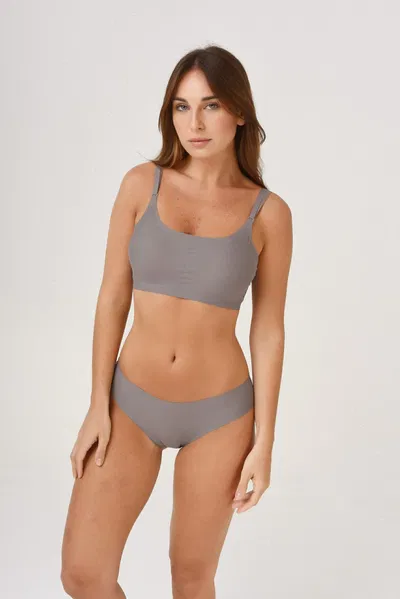 Corpiño Sin Aro con gancho super soft Gris