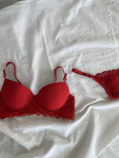 Conjunto Vela Rojo 
