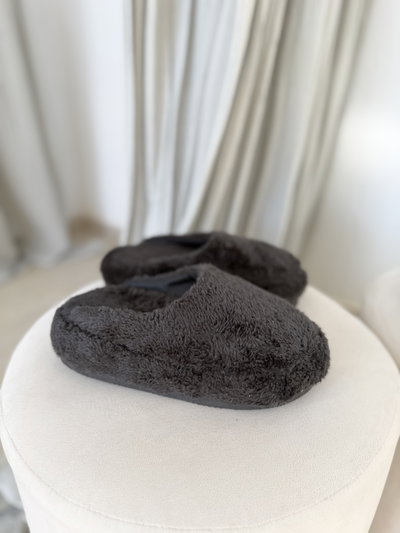 Pantuflas Corderito de Mujer Negro