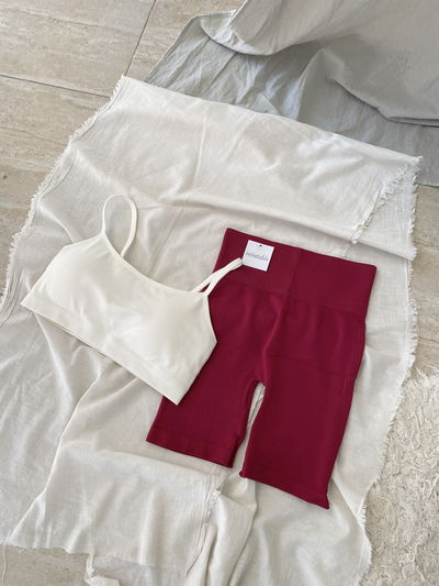 Short Beby Bordo (Sin Frunce)
