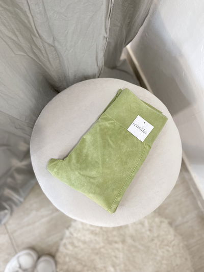 Calza Seamless Push Up Larga Verde Claro Con Cierre