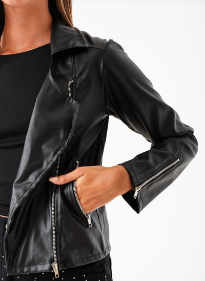 Chaqueta eco cuero 