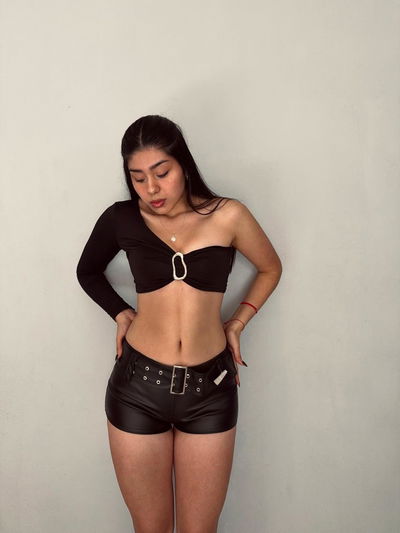 Top Amber Negro. 