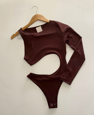 Body Gina Marrón. 