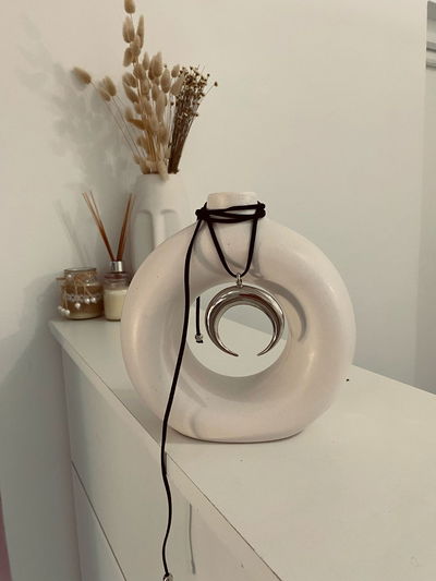 Collar Luna Negro. 