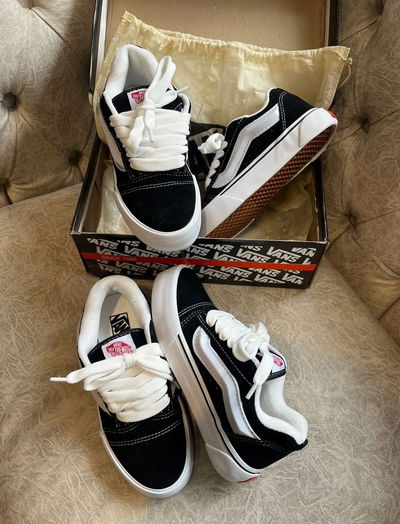 ART || Vans Knu (importadas)