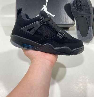 ART || Jordan 4 (importadas)