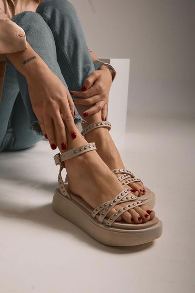 ART BORA TACHAS ||eco cuero ||MANTECA 