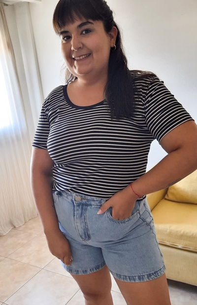 Remera Mawi raya fina negro 