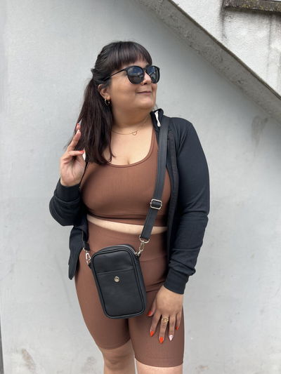 Portacelu Abril Negros