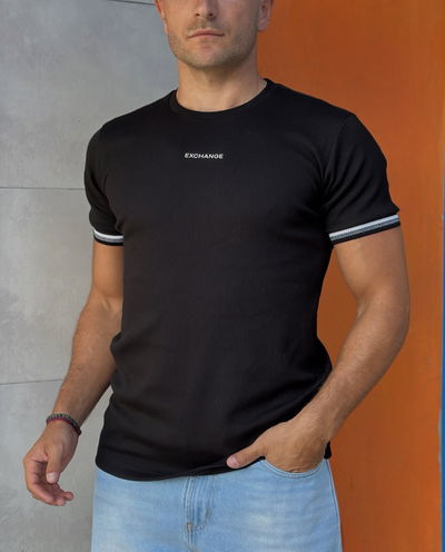 REMERA EXCHANGE MORLEY A negra
