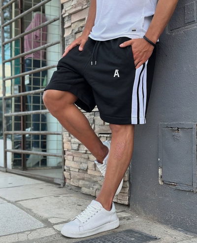 BERMUDA BAGG A black