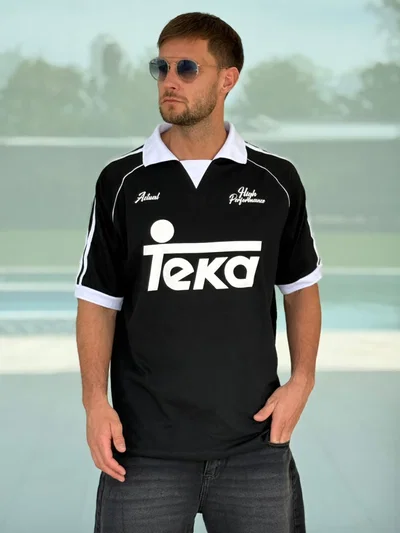 CHOMBA OVER TEKA MADRID A black