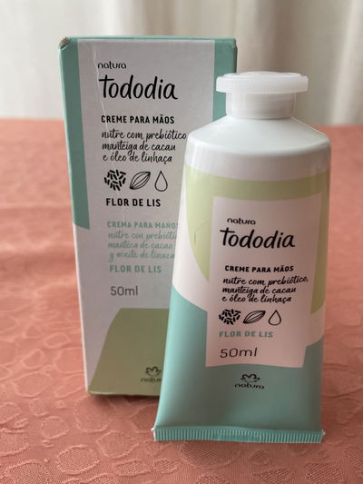 Natura crema de manos 50ml Flor de lis