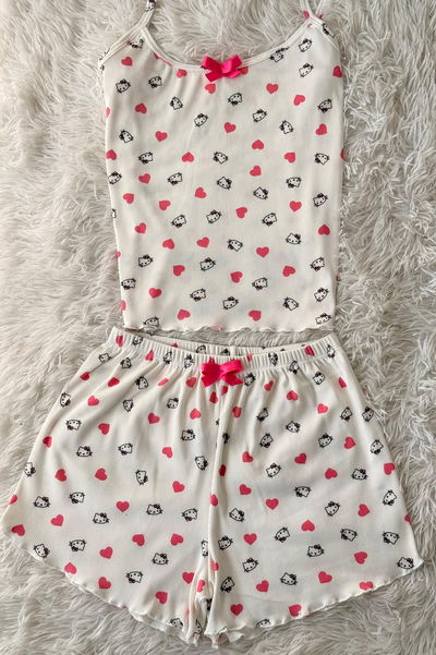 Pijama animado kitty