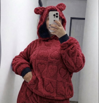 Pijama importado con capucha board