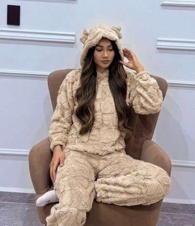 Pijama importado con capucha brown