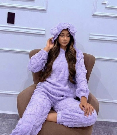 Pijama importado con capucha Violet